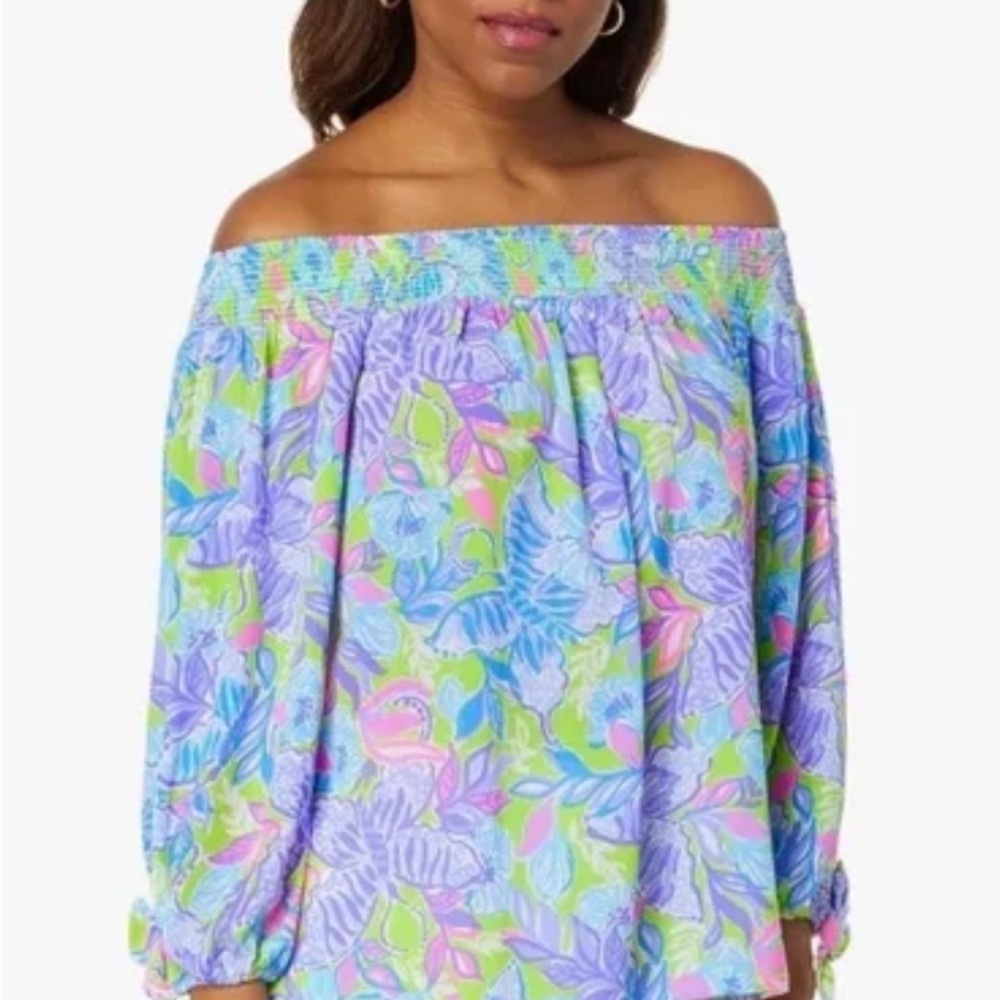 Lilly Pulitzer Top Women’s Off Shoulder Smocked Tropical Pullover Multicolor